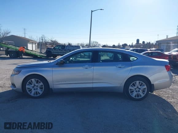 ✅ 2016 Chevrolet Impala LS • VIN: 2G11Z5SA6G9203786 • Lot: 43669521. Listed on IAAI with 194,332 mi. Free auction sales archive from the USA and detailed vehicle history report at DreamBid. Image 14.