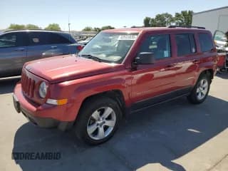 ✅ 2017 Jeep Patriot Latitude • VIN: 1C4NJPFB7HD182269 • Lot: 63505835. Listed on Copart with 187,395 mi. Free auction sales archive from the USA and detailed vehicle history report at DreamBid. Image 1.
