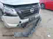 2024 Nissan Pathfinder SV z VIN 5N1DR3BB1RC254881, wystawiony jako IAAI lot #42138400 z przebiegiem 22 982 mil mil oraz . Historia ofert i sprzedaży dostępna na DreamBid. Obrazek 6.