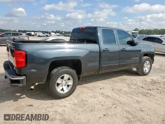 ✅ 2019 Chevrolet Silverado 1500 LT • VIN: 2GCRCPEC0K1119362 • Lot: 90430135. Listed on Copart with 61,860 mi. Free auction sales archive from the USA and detailed vehicle history report at DreamBid. Image 3.