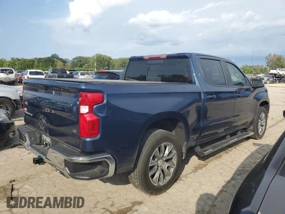 ✅ 2021 Chevrolet Silverado 1500 LT • VIN: 1GCUYDED3MZ186602 • Lot: 68832124. Wystawiony na Copart z przebiegiem 71 156 mil. Bezpłatny archiwum sprzedaży aukcyjnych z USA i szczegółowy raport historii pojazdu na DreamBid. Zdjęcie 3.