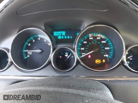 ✅ 2014 Buick Enclave Leather • VIN: 5GAKRBKD5EJ322632 • Lot: 43169822. Wystawiony na IAAI z przebiegiem 85 614 mil. Bezpłatny archiwum sprzedaży aukcyjnych z USA i szczegółowy raport historii pojazdu na DreamBid. Zdjęcie 7.