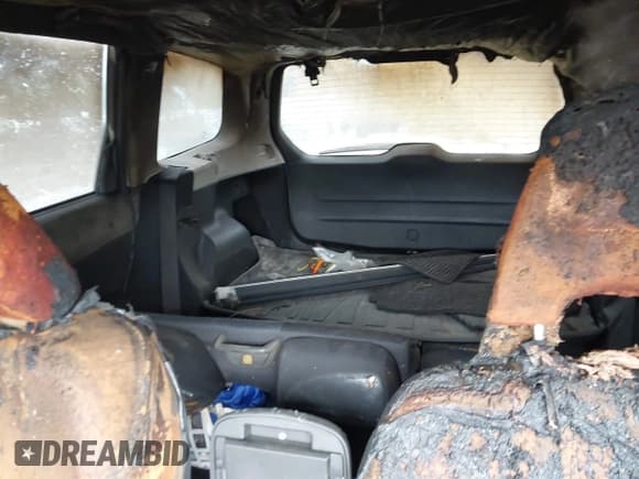 ✅ 2013 Subaru Forester X Premium • VIN: JF2SHADC4DH444650 • Лот: 42353627. Опубликован ранее на IAAI с пробегом 155 220 миль. Бесплатный доступ к архиву аукционных продаж из США и подробный отчёт об истории автомобиля на DreamBid. Изображение 16.