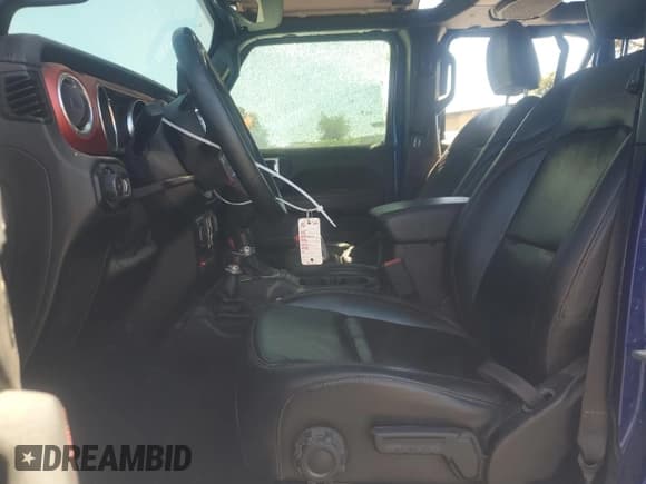 ✅ 2020 Jeep Wrangler Unlimited Rubicon • VIN: 1C4HJXFG6LW193883 • Lot: 69134875. Wystawiony na Copart z przebiegiem 47 805 mil. Bezpłatny archiwum sprzedaży aukcyjnych z USA i szczegółowy raport historii pojazdu na DreamBid. Zdjęcie 7.