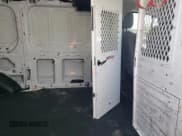 ✅ 2017 Ford Transit • VIN: 1FTYE1ZM3HKA23045 • Лот: 60778705. Опубликован ранее на Copart с пробегом 67 108 миль. Бесплатный доступ к архиву аукционных продаж из США и подробный отчёт об истории автомобиля на DreamBid. Изображение 11.