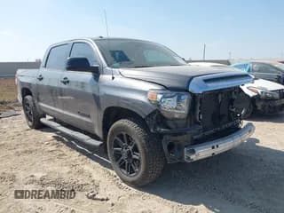 ✅ 2019 Toyota Tundra SR5 • VIN: 5TFEM5F14KX139565 • Lot: 43494353. Listed on IAAI with 121,366 mi. Free auction sales archive from the USA and detailed vehicle history report at DreamBid. Image 1.