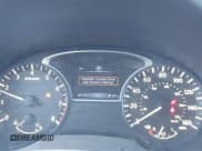 ✅ 2017 Nissan Altima SR • VIN: 1N4AL3AP8HC233276 • Лот: 43664827. Опубликован ранее на IAAI с пробегом 150 112 миль. Бесплатный доступ к архиву аукционных продаж из США и подробный отчёт об истории автомобиля на DreamBid. Изображение 7.