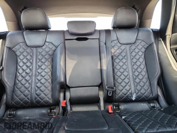 ✅ 2018 Audi SQ5 Premium Plus • VIN: WA1A4AFY5J2200836 • Lot: 87220395. Listed on Copart with 79,774 mi. Free auction sales archive from the USA and detailed vehicle history report at DreamBid. Image 10.