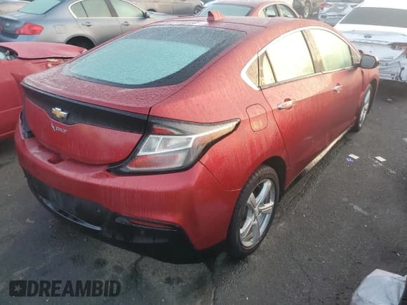 ✅ 2018 Chevrolet Volt LT • VIN: 1G1RC6S58JU113093 • Lot: 81306383. Wystawiony na Copart z przebiegiem 106 290 mil. Bezpłatny archiwum sprzedaży aukcyjnych z USA i szczegółowy raport historii pojazdu na DreamBid. Zdjęcie 3.