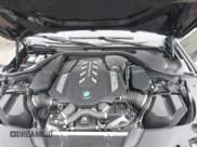 ✅ 2022 BMW 5 Series M550i xDrive • VIN: WBA13BK01NCH76521 • Lot: 41904437. Wystawiony na IAAI z przebiegiem Nie podano. Bezpłatny archiwum sprzedaży aukcyjnych z USA i szczegółowy raport historii pojazdu na DreamBid. Zdjęcie 10.