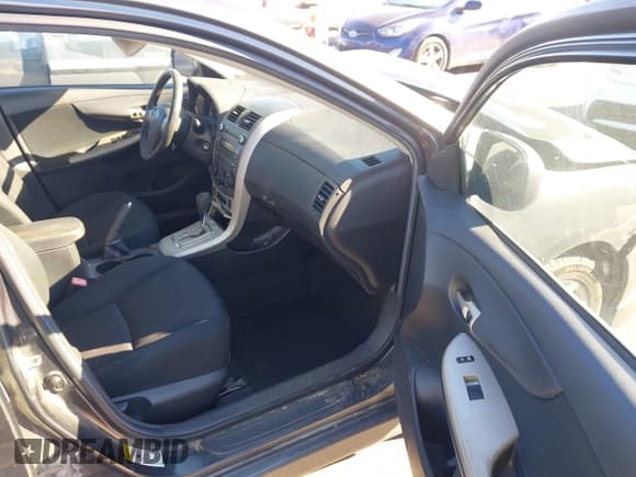 ✅ 2010 Toyota Corolla LE • VIN: 2T1BU4EE7AC517070 • Lot: 43455977. Listed on IAAI with 224,079 mi. Free auction sales archive from the USA and detailed vehicle history report at DreamBid. Image 5.