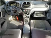 ✅ 2002 Toyota RAV4 • VIN: JTEGH20V026006262 • Лот: 85537025. Опубликован ранее на Copart с пробегом 212 289 миль. Бесплатный доступ к архиву аукционных продаж из США и подробный отчёт об истории автомобиля на DreamBid. Изображение 8.