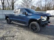 ✅ 2022 Chevrolet Silverado 1500 LT Trail Boss • VIN: 3GCUDFET3NG553742 • Lot: 85265905. Wystawiony na Copart z przebiegiem 41 518 mil. Bezpłatny archiwum sprzedaży aukcyjnych z USA i szczegółowy raport historii pojazdu na DreamBid. Zdjęcie 4.