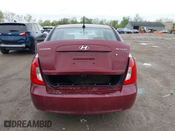 ✅ 2008 Hyundai Accent GLS • VIN: KMHCN46CX8U279318 • Лот: 42190876. Опубликован ранее на IAAI с пробегом 44 774 миль. Бесплатный доступ к архиву аукционных продаж из США и подробный отчёт об истории автомобиля на DreamBid. Изображение 16.