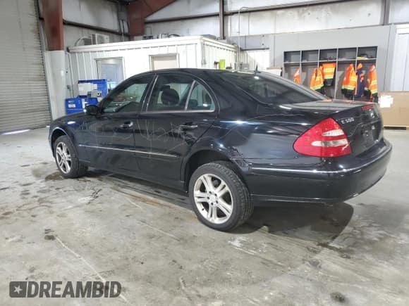 ✅ 2005 Mercedes-Benz E 500 • VIN: WDBUF83J05X166180 • Lot: 81379745. Listed on Copart with 182,335 mi. Free auction sales archive from the USA and detailed vehicle history report at DreamBid. Image 2.