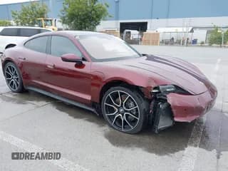 ✅ 2022 Porsche Taycan • VIN: WP0AA2Y12NSA16161 • Lot: 42068807. Wystawiony na IAAI z przebiegiem 15 609 mil. Bezpłatny archiwum sprzedaży aukcyjnych z USA i szczegółowy raport historii pojazdu na DreamBid. Zdjęcie 1.