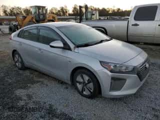 2017 Hyundai Ioniq Blue с VIN KMHC65LC3HU036893, выставлен на аукционе Copart как лот 75361864 с пробегом 92 338 миль миль и Списание • Salvage title. История ставок и продаж доступна на DreamBid. Изображение 4.