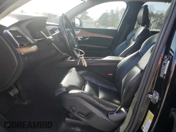 ✅ 2018 Volvo XC90 Inscription • VIN: YV4A22PL8J1194649 • Lot: 93153795. Listed on Copart with 110,499 mi. Free auction sales archive from the USA and detailed vehicle history report at DreamBid. Image 7.