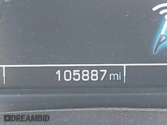 ✅ 2019 Chevrolet Silverado 1500 LT • VIN: 2GCRCPEC5K1140028 • Lot: 43470400. Wystawiony na IAAI z przebiegiem 105 887 mil. Bezpłatny archiwum sprzedaży aukcyjnych z USA i szczegółowy raport historii pojazdu na DreamBid. Zdjęcie 16.