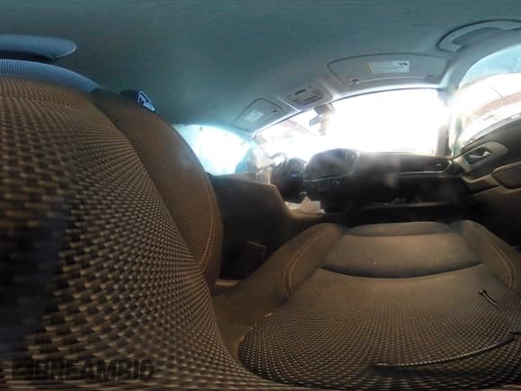 ✅ 2020 Chevrolet Traverse LT Cloth • VIN: 1GNEVGKW4LJ253765 • Lot: 43462133. Wystawiony na IAAI z przebiegiem 69 506 mil. Bezpłatny archiwum sprzedaży aukcyjnych z USA i szczegółowy raport historii pojazdu na DreamBid. Zdjęcie 18.