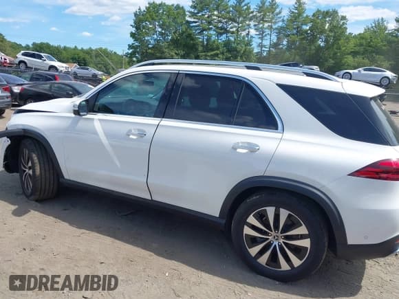 ✅ 2025 Mercedes-Benz GLE 350 • VIN: 4JGFB4FB5SB299377 • Lot: 42721457. Wystawiony na IAAI z przebiegiem 2 636 mil. Bezpłatny archiwum sprzedaży aukcyjnych z USA i szczegółowy raport historii pojazdu na DreamBid. Zdjęcie 14.