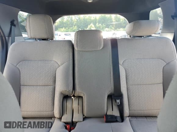 ✅ 2018 Ford Explorer • VIN: 1FM5K8B80JGB18622 • Лот: 69605665. Опубликован ранее на Copart с пробегом 136 716 миль. Бесплатный доступ к архиву аукционных продаж из США и подробный отчёт об истории автомобиля на DreamBid. Изображение 10.