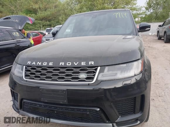 ✅ 2018 Land Rover Range Rover Sport • VIN: SALWR2RE4JA813646 • Lot: 42257714. Listed on IAAI with 49,038 mi. Free auction sales archive from the USA and detailed vehicle history report at DreamBid. Image 12.