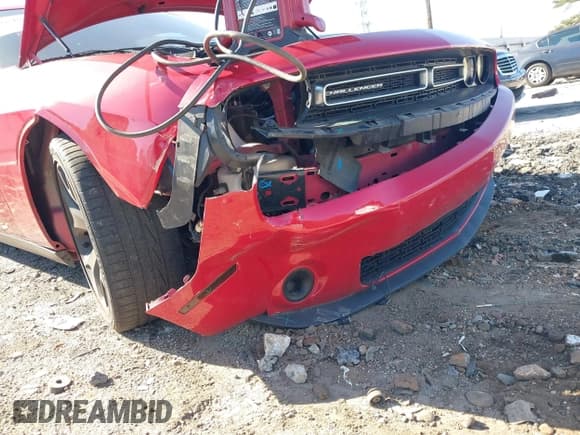 ✅ 2015 Dodge Challenger SXT • VIN: 2C3CDZAG4FH804814 • Lot: 43648893. Listed on IAAI with 156,260 mi. Free auction sales archive from the USA and detailed vehicle history report at DreamBid. Image 6.