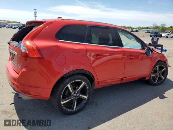 ✅ 2015 Volvo XC60 T6 R-Design Platinum • VIN: YV4902RHXF2619954 • Lot: 56196155. Listed on Copart with Not provided. Free auction sales archive from the USA and detailed vehicle history report at DreamBid. Image 3.