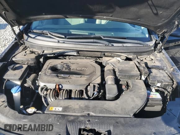 ✅ 2017 Hyundai Sonata 2.4L • VIN: 5NPE24AF9HH489426 • Lot: 92417295. Listed on Copart with 151,263 mi. Free auction sales archive from the USA and detailed vehicle history report at DreamBid. Image 11.