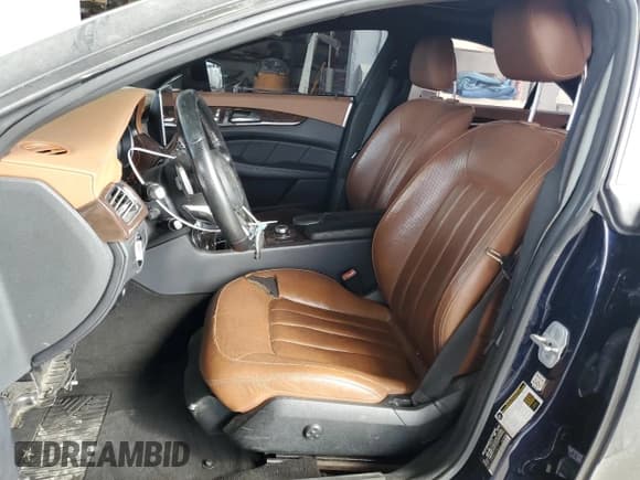 ✅ 2016 Mercedes-Benz CLS 400 • VIN: WDDLJ6FB5GA163615 • Lot: 45497445. Wystawiony na Copart z przebiegiem 134 775 mil. Bezpłatny archiwum sprzedaży aukcyjnych z USA i szczegółowy raport historii pojazdu na DreamBid. Zdjęcie 7.