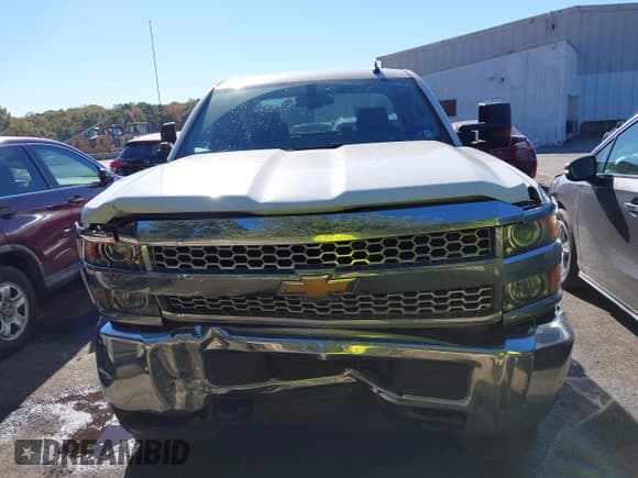 ✅ 2019 Chevrolet Silverado 2500HD Work Truck • VIN: 2GC2KREG0K1140862 • Lot: 43460639. Listed on IAAI with 161,982 mi. Free auction sales archive from the USA and detailed vehicle history report at DreamBid. Image 12.