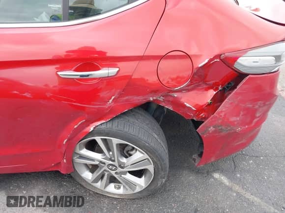 2017 Hyundai Elantra Limited с VIN KMHD84LF7HU116068, выставлен на аукционе IAAI как лот 42064666 с пробегом 88 165 миль миль и . История ставок и продаж доступна на DreamBid. Изображение 6.