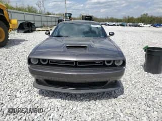 ✅ 2020 Dodge Challenger GT • VIN: 2C3CDZKG7LH149543 • Lot: 52808454. Wystawiony na Copart z przebiegiem 54 544 mil. Bezpłatny archiwum sprzedaży aukcyjnych z USA i szczegółowy raport historii pojazdu na DreamBid. Zdjęcie 5.