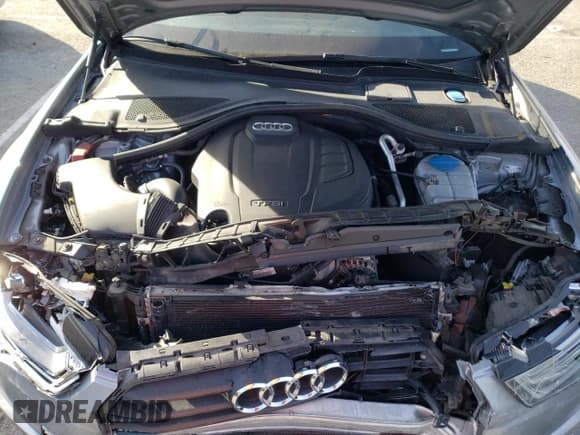 ✅ 2018 Audi A6 Premium Plus • VIN: WAUD8AFC8JN056352 • Lot: 41503963. Wystawiony na Copart z przebiegiem 80 723 mil. Bezpłatny archiwum sprzedaży aukcyjnych z USA i szczegółowy raport historii pojazdu na DreamBid. Zdjęcie 11.