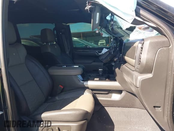 ✅ 2022 Chevrolet Silverado 1500 ZR2 • VIN: 3GCUDHEL5NG651800 • Лот: 42813030. Опубликован ранее на IAAI с пробегом 54 090 миль. Бесплатный доступ к архиву аукционных продаж из США и подробный отчёт об истории автомобиля на DreamBid. Изображение 5.