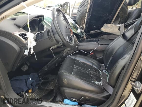 ✅ 2013 Lincoln MKZ • VIN: 3LN6L2G96DR804709 • Lot: 91069275. Wystawiony na Copart z przebiegiem 181 768 mil. Bezpłatny archiwum sprzedaży aukcyjnych z USA i szczegółowy raport historii pojazdu na DreamBid. Zdjęcie 7.