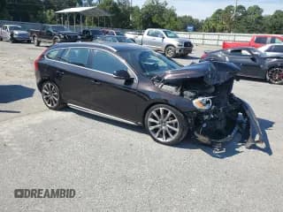 ✅ 2015 Volvo V60 T5 Drive-E Premier • VIN: YV140MEB5F1187204 • Лот: 66376403. Опубликован ранее на Copart с пробегом Не указан. Бесплатный доступ к архиву аукционных продаж из США и подробный отчёт об истории автомобиля на DreamBid. Изображение 4.
