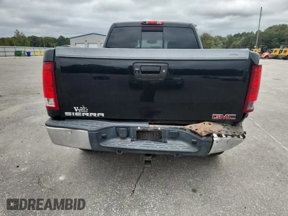 ✅ 2012 GMC Sierra 1500 SLE • VIN: 3GTP2VE74CG230670 • Лот: 85478755. Опубликован ранее на Copart с пробегом 154 093 миль. Бесплатный доступ к архиву аукционных продаж из США и подробный отчёт об истории автомобиля на DreamBid. Изображение 6.