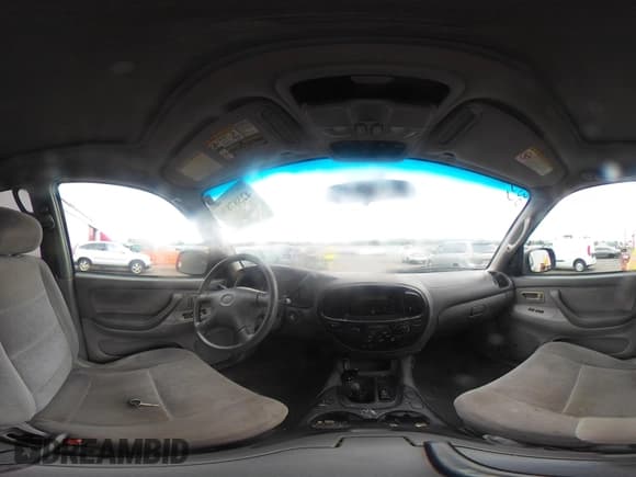 ✅ 2002 Toyota Sequoia SR5 • VIN: 5TDBT44A42S116893 • Lot: 42587836. Listed on IAAI with 329,597 mi. Free auction sales archive from the USA and detailed vehicle history report at DreamBid. Image 19.