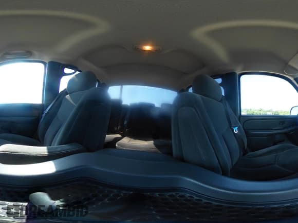 ✅ 2004 Chevrolet Silverado 2500HD LS • VIN: 1GCHC23U94F182997 • Лот: 42682053. Опубликован ранее на IAAI с пробегом 227 282 миль. Бесплатный доступ к архиву аукционных продаж из США и подробный отчёт об истории автомобиля на DreamBid. Изображение 18.