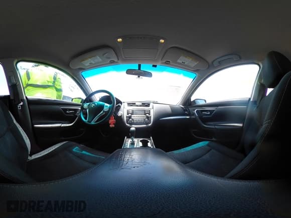 ✅ 2017 Nissan Altima SL • VIN: 1N4AL3AP3HC245478 • Lot: 42654204. Wystawiony na IAAI z przebiegiem 177 765 mil. Bezpłatny archiwum sprzedaży aukcyjnych z USA i szczegółowy raport historii pojazdu na DreamBid. Zdjęcie 18.