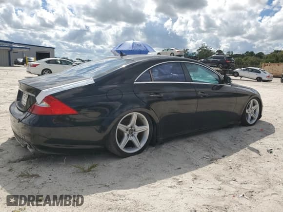 ✅ 2008 Mercedes-Benz CLS 550 • VIN: WDDDJ72X48A116184 • Lot: 86247775. Listed on Copart with 138,507 mi. Free auction sales archive from the USA and detailed vehicle history report at DreamBid. Image 3.