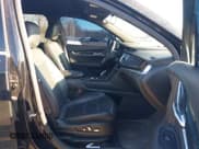 ✅ 2022 Cadillac XT6 Premium Luxury • VIN: 1GYKPDRS5NZ122060 • Lot: 41584678. Wystawiony na IAAI z przebiegiem 36 036 mil. Bezpłatny archiwum sprzedaży aukcyjnych z USA i szczegółowy raport historii pojazdu na DreamBid. Zdjęcie 5.