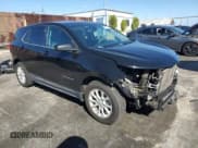 ✅ 2018 Chevrolet Equinox LT • VIN: 2GNAXJEV7J6250782 • Lot: 82661075. Wystawiony na Copart z przebiegiem 68 330 mil. Bezpłatny archiwum sprzedaży aukcyjnych z USA i szczegółowy raport historii pojazdu na DreamBid. Zdjęcie 4.