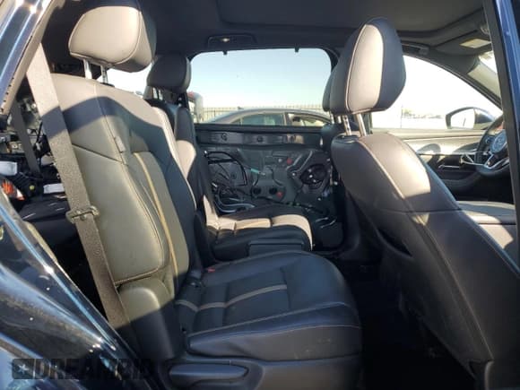 ✅ 2024 Mazda CX-90 Premium • VIN: JM3KKDHA3R1166518 • Лот: 85121295. Опубликован ранее на Copart с пробегом 23 875 миль. Бесплатный доступ к архиву аукционных продаж из США и подробный отчёт об истории автомобиля на DreamBid. Изображение 11.