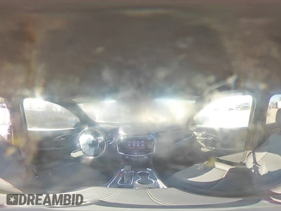 ✅ 2022 Chevrolet Traverse LT Cloth • VIN: 1GNERGKW1NJ125510 • Lot: 70231925. Wystawiony na Copart z przebiegiem 58 876 mil. Bezpłatny archiwum sprzedaży aukcyjnych z USA i szczegółowy raport historii pojazdu na DreamBid. Zdjęcie 14.