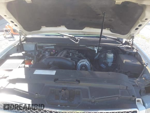 ✅ 2007 Chevrolet Suburban LT • VIN: 3GNFC16J37G246478 • Lot: 43518651. Listed on IAAI with 248,314 mi. Free auction sales archive from the USA and detailed vehicle history report at DreamBid. Image 10.