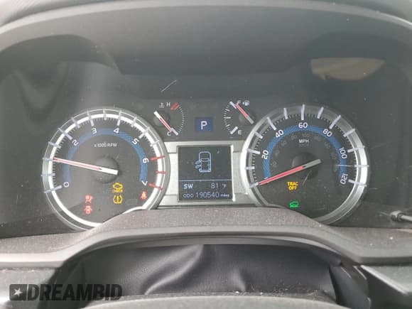 ✅ 2019 Toyota 4Runner SR5 • VIN: JTEBU5JRXK5631055 • Lot: 80384515. Listed on Copart with 190,540 mi. Free auction sales archive from the USA and detailed vehicle history report at DreamBid. Image 9.