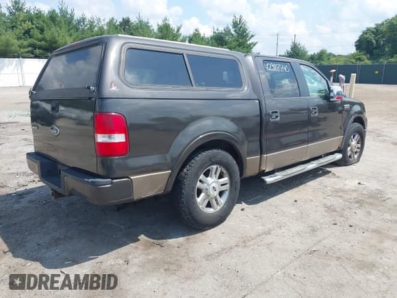 ✅ 2006 Ford F-150 XLT • VIN: 1FTPW12526KB82373 • Lot: 42918840. Wystawiony na IAAI z przebiegiem Nie podano. Bezpłatny archiwum sprzedaży aukcyjnych z USA i szczegółowy raport historii pojazdu na DreamBid. Zdjęcie 4.